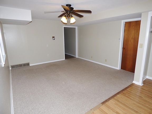 18 x 13 Living Room