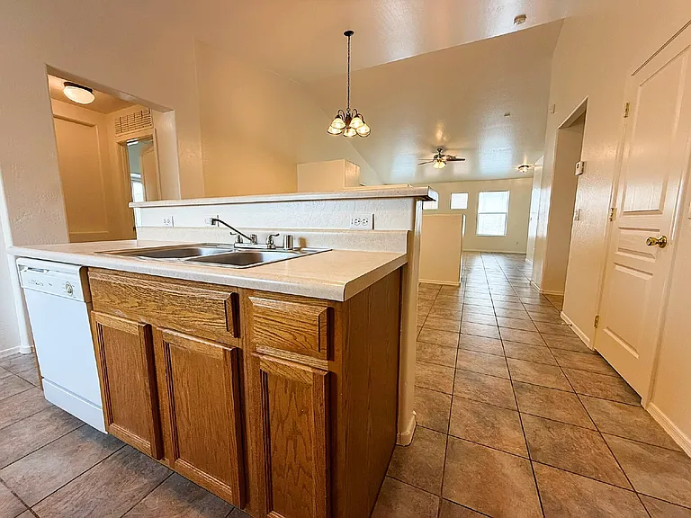 8062 W North Ln #109THDR — Photo 11