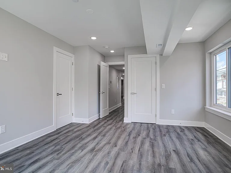 540 S 52nd St #2 — Photo 18