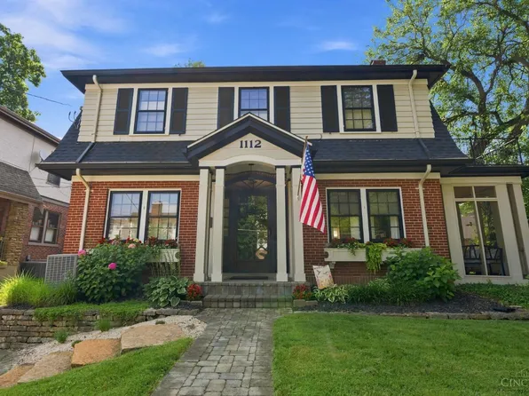 1112 McLaughlin Pl, Cincinnati, OH 45226