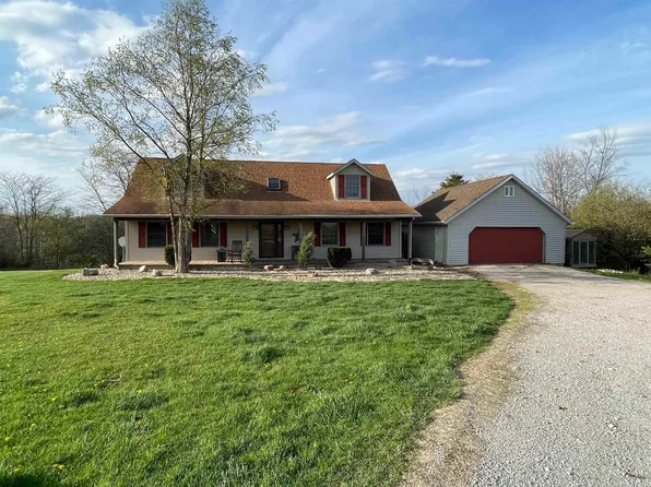 8634 W Division Rd, Andrews, IN 46702