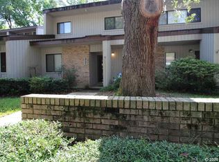 2731 NW 39th Dr, Gainesville, FL 32606