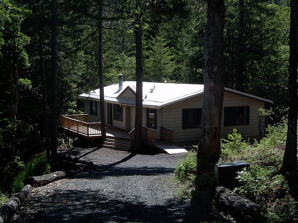 2nd image of 2002 Ridge Rd