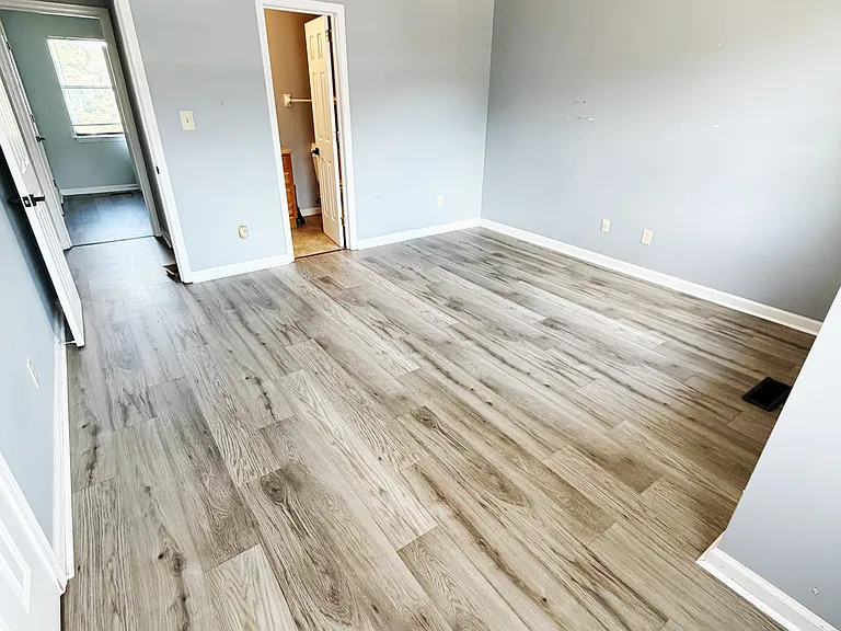 2133 Cheshire Dr — Photo 10