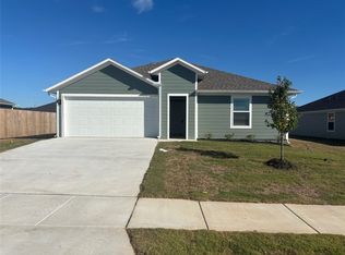 950 Hudson St, Prairie Grove, AR 72753