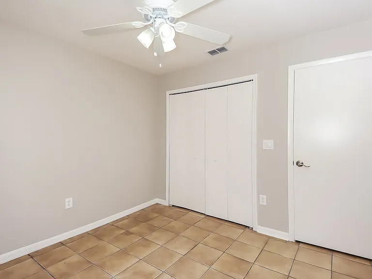 206 Lookout Dr — Photo 9