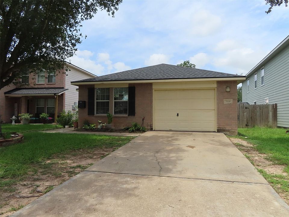 1st image of 7319 Rising Brook Dr