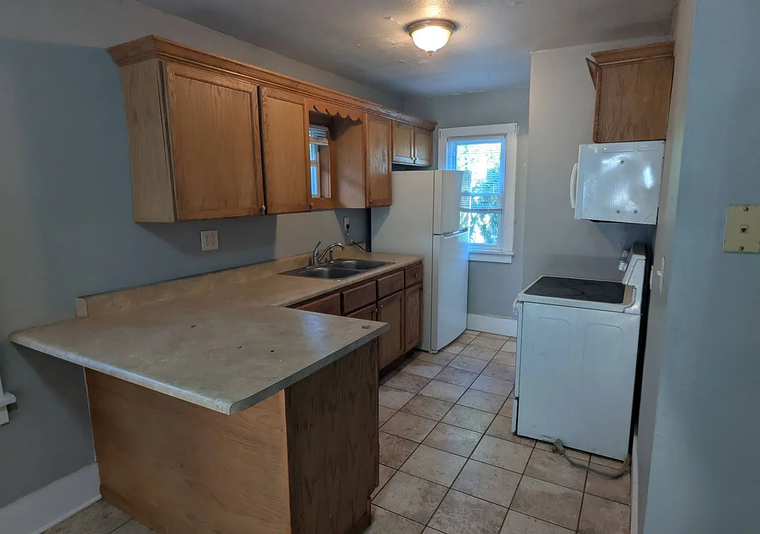 Small 2 bedroom, 1 bath house — Photo 3