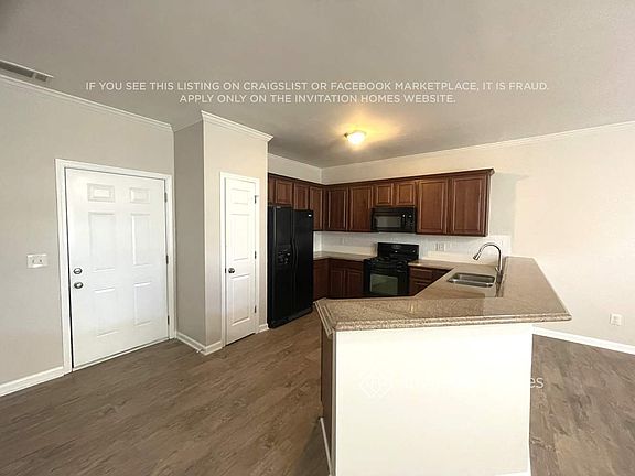 3rd image of 31 Lenox Park Ave