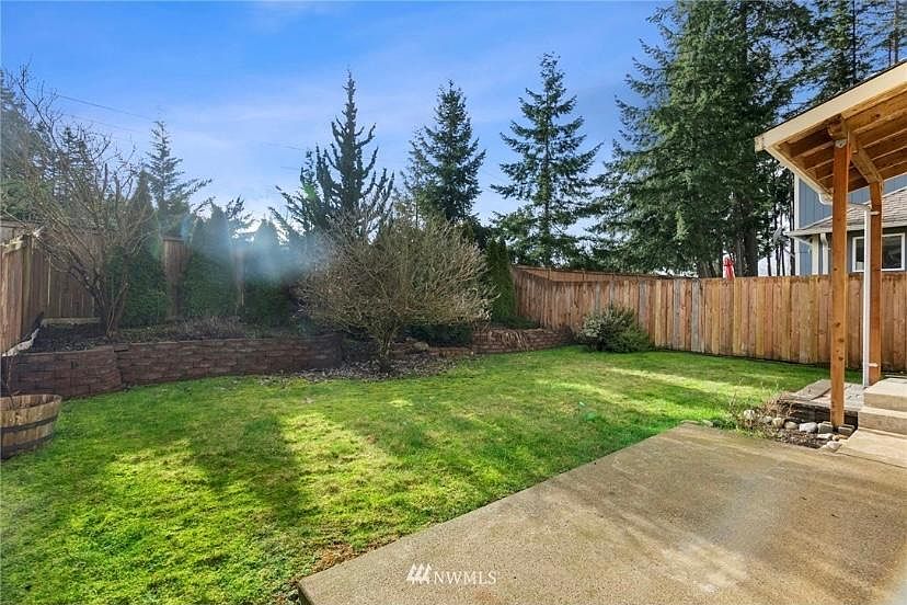 1st image of 9433 Fagan Ct NE