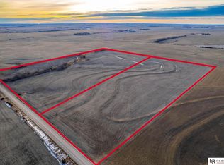 2275 W Pella Rd, Hallam, NE 68368