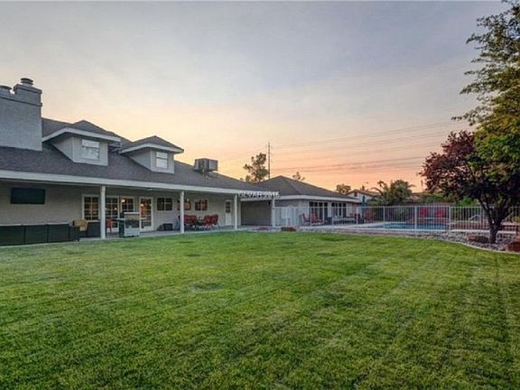 2nd image of 5738 Hedgeford Ct