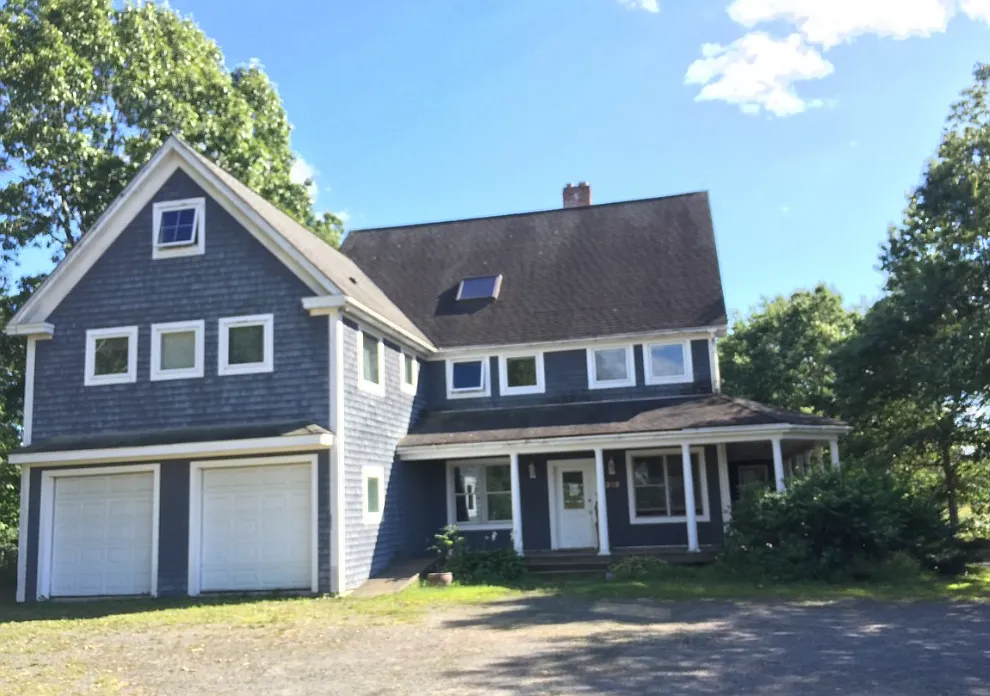 352 East Hadley Road - 1 — Photo 1
