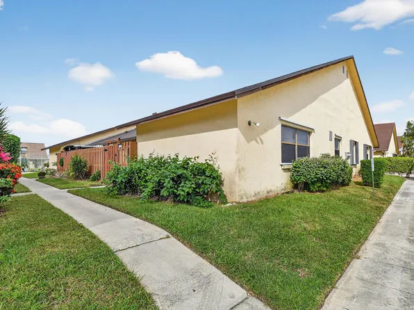 484 Springdale Cir #48D, Lake Worth, FL 33461