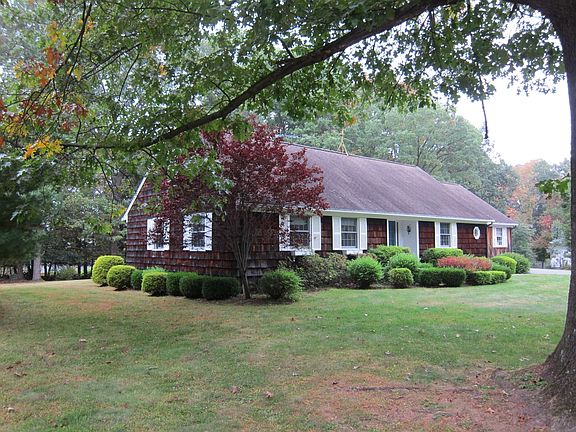 5th image of 45 Glenvue Dr