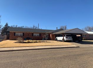 35 Crockett Dr, Tulia, TX 79088