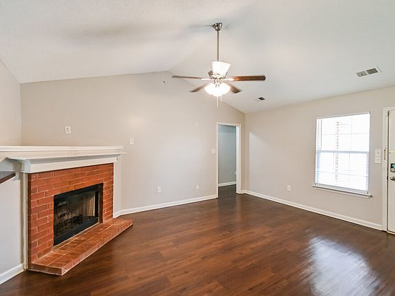 4th image of 7317 Pecan Meadow Dr E