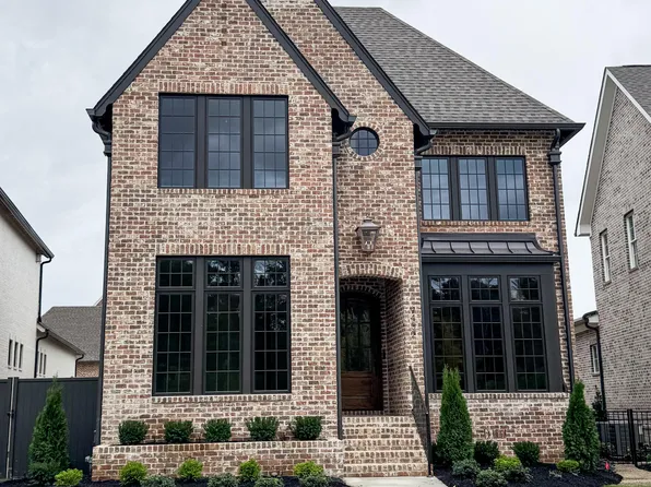 9432 Travistock Way, Ooltewah, TN 37363