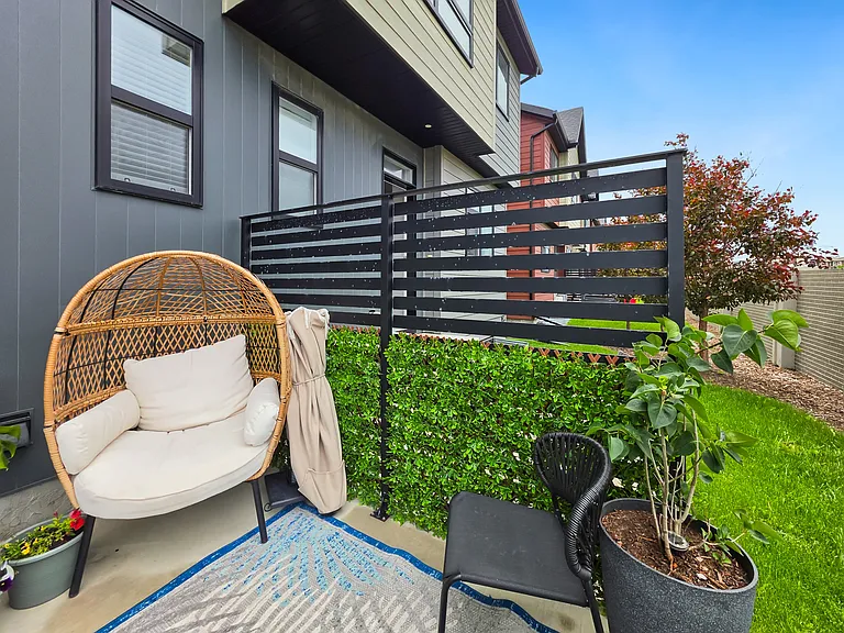 206 Sage Meadows Gdns NW — Photo 36