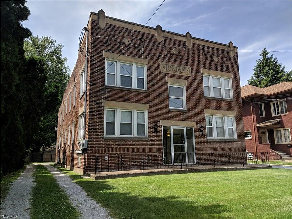 1st image of 2612 3rd St APT 1