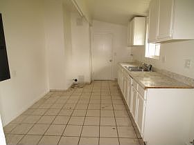 4th image of 17039 E Tudor St