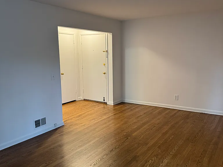 402 Rushmore Ln #1275 — Photo 4