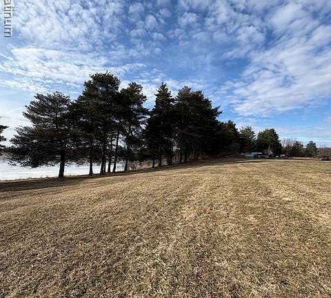 2nd image of O'Pineway Trl