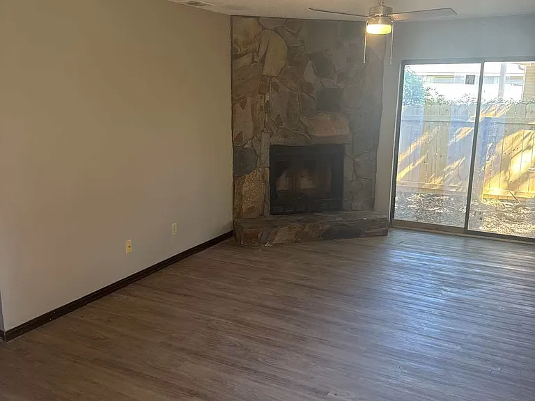 455 Stara Cir #C — Photo 26