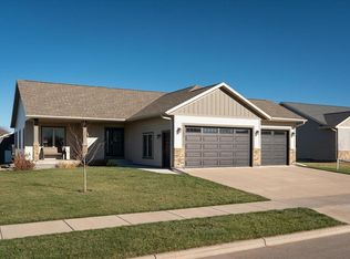 223 Howard Dr, Holmen, WI 54636