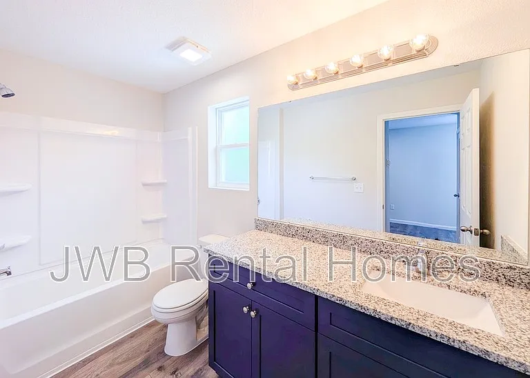 9007 Cocoa Ave — Photo 11
