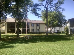 3587 La Playas Ct APT B-1, Greenacres, FL 33463