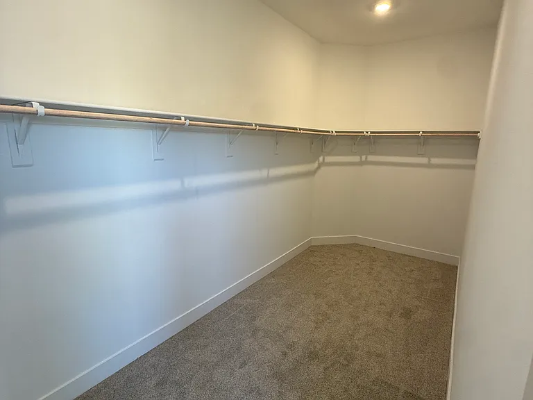 8431 Windsong Ave — Photo 20