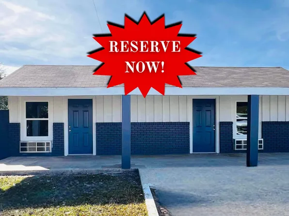 1234 College St, Eastman, GA