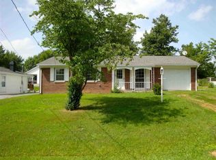 110 Longview Dr, Paducah, KY 42001