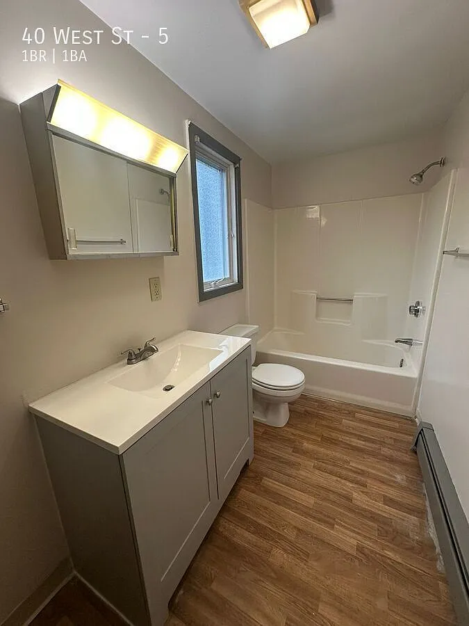 40 West St - #5 — Photo 2