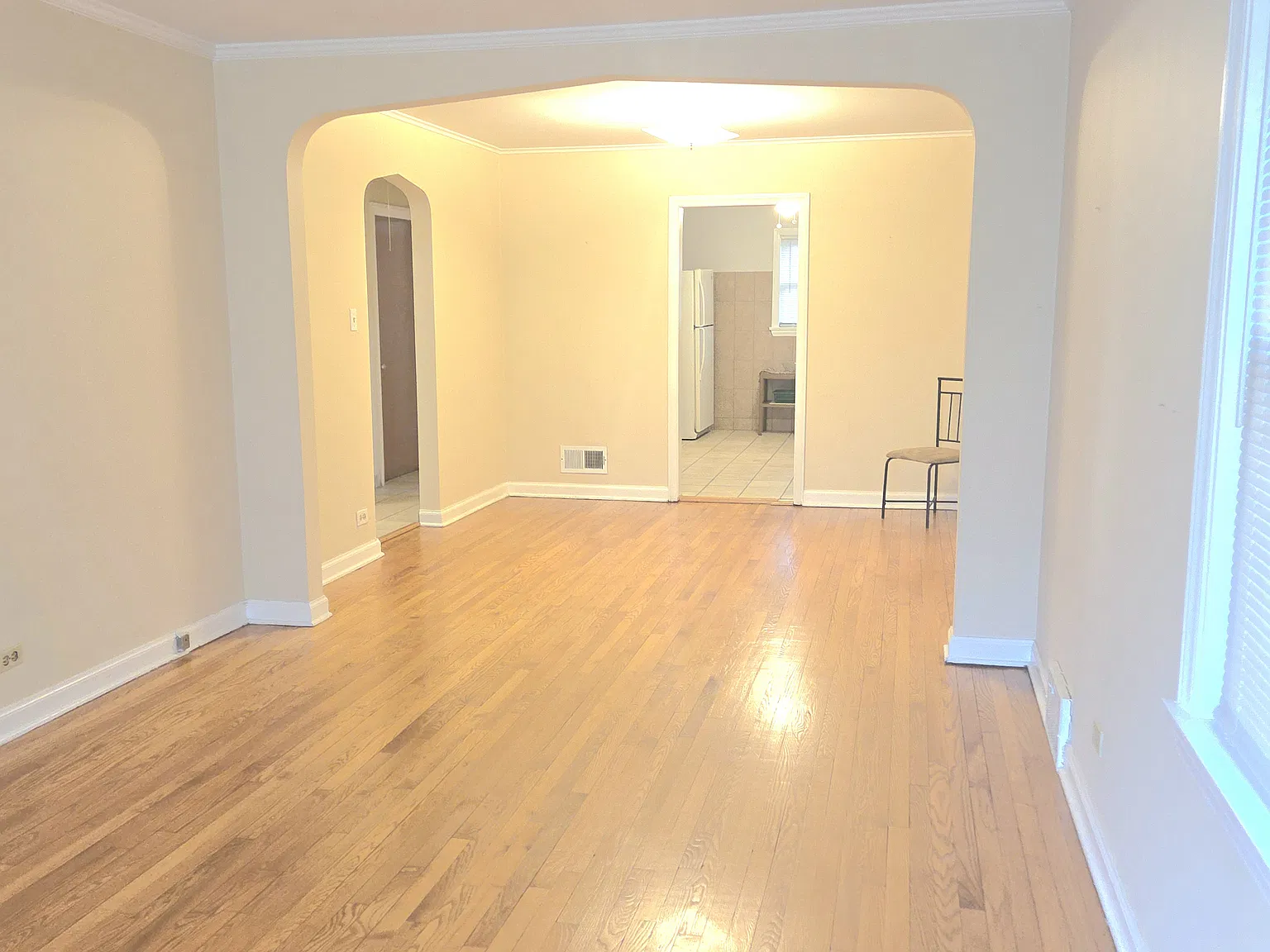 2724 W Gregory St — Photo 2