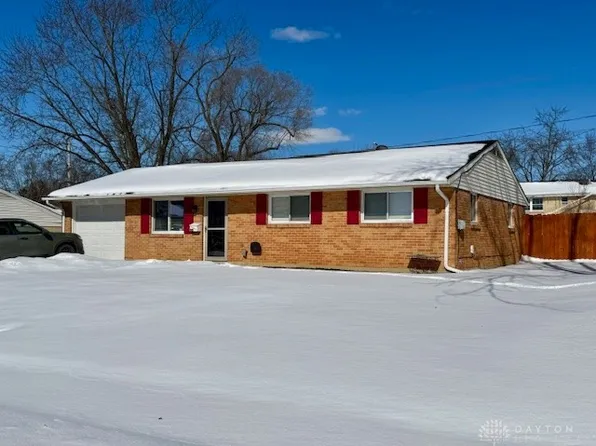 6529 Larcomb Dr, Huber Heights, OH 45424