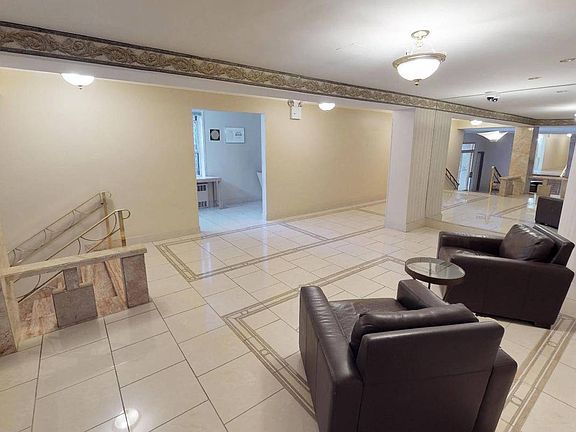 2nd image of 6861 Yellowstone Blvd APT 111