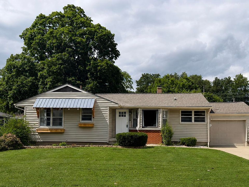 1st image of 912 Crestview Pl