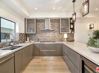 4813 Carpenter Ave, Valley Village, CA 91607