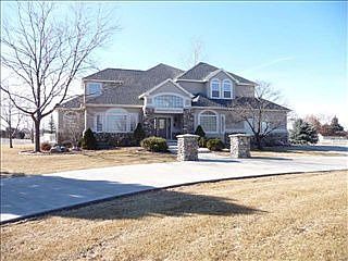 1st image of 1095 Skyline Dr