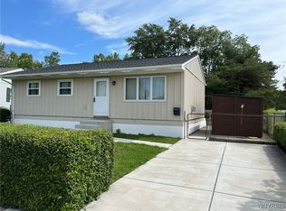248 Maryknoll Dr, Lackawanna, NY 14218