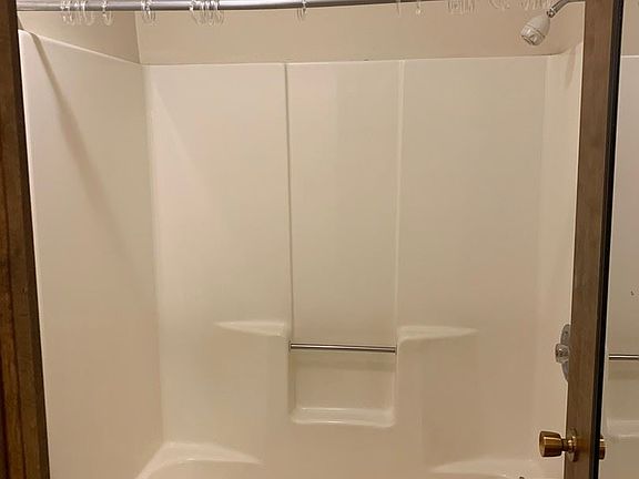 5th image of 1222 N Cass St Unit 289