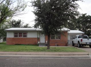 1005 NW 4th St, Andrews, TX 79714