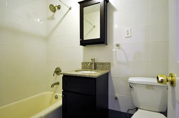 Rented by Bohemia Realty Group | media 11