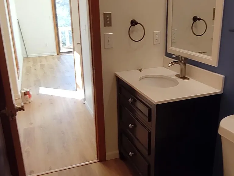 521 Courtwood Ln #8 — Photo 8