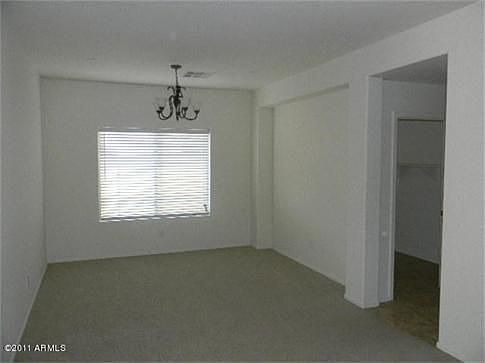 4th image of 653 W Green Tree Dr