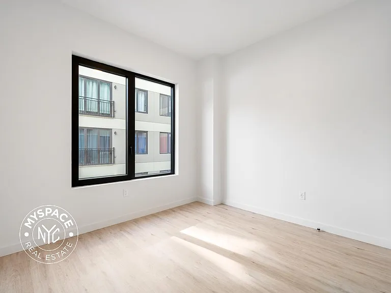 212 Lenox Rd #1 — Photo 5