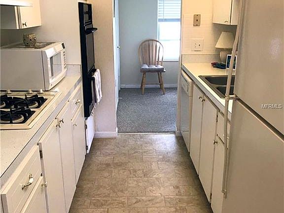 4th image of 2850 59th St S APT 210