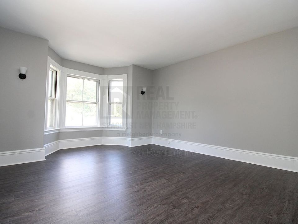 1st image of 20 Pearl St Unit C